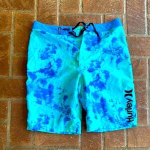 Hurley swim trunks. Unlined. Boys 18 / 29 waist NEW - Tag removed